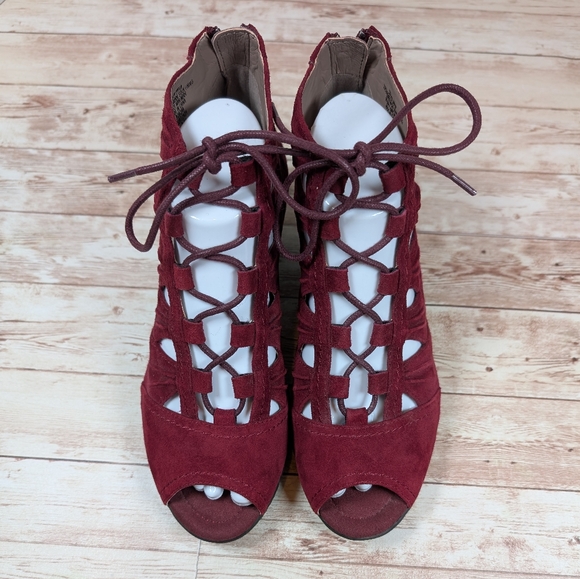 Earth Leather Peep Toe Dress Shoe Bootie Zip enclosure Women's Size 8.5 Burgundy - Picture 9 of 14